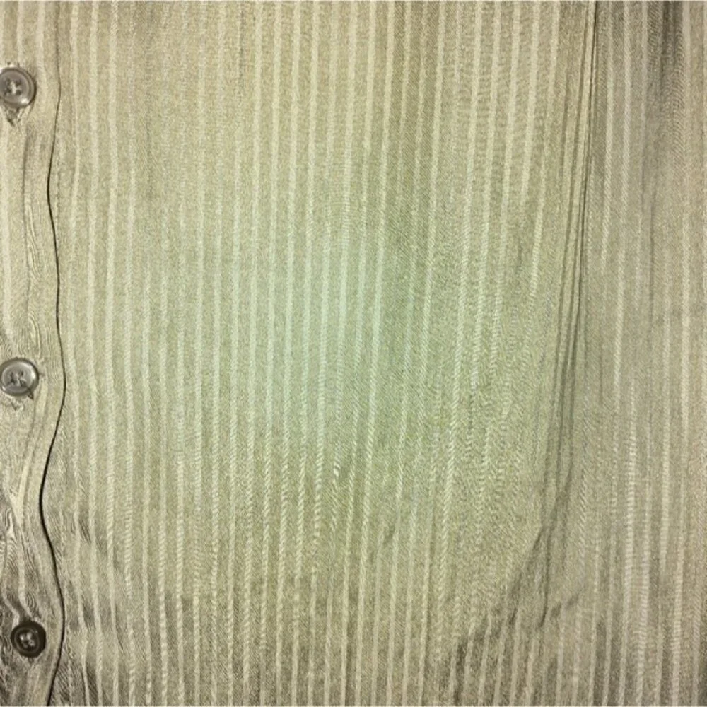 Top - Picture 2 of 3